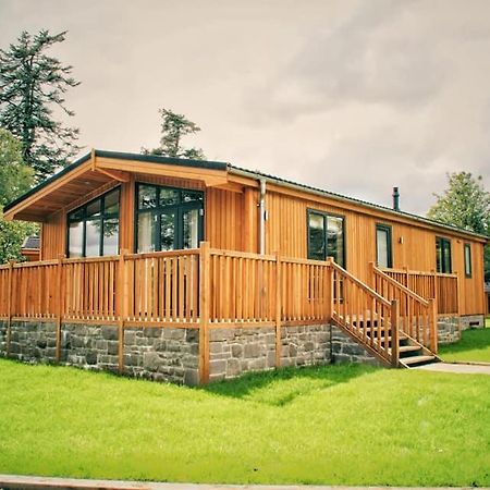 Skyline Lodge Loch Lomond Castle Lodges Balloch Dış mekan fotoğraf